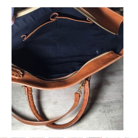 Rebecca Minkoff Leather Purse, Brown - Stitch Design Zip Closure & Pockets - Picture 5 of 9